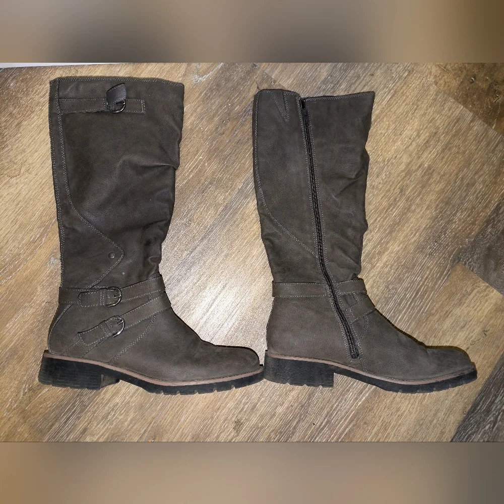 American Rag Women's Gray Knee High Boot Size 11M